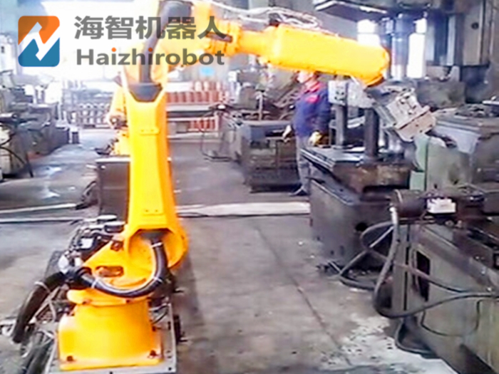 數控機床加工中多種類機床機器人聯機生產線